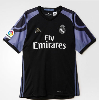 Madrid 2016-17 Tercera Equipación
Retro