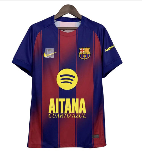 Aitana x Barcelona Camiseta