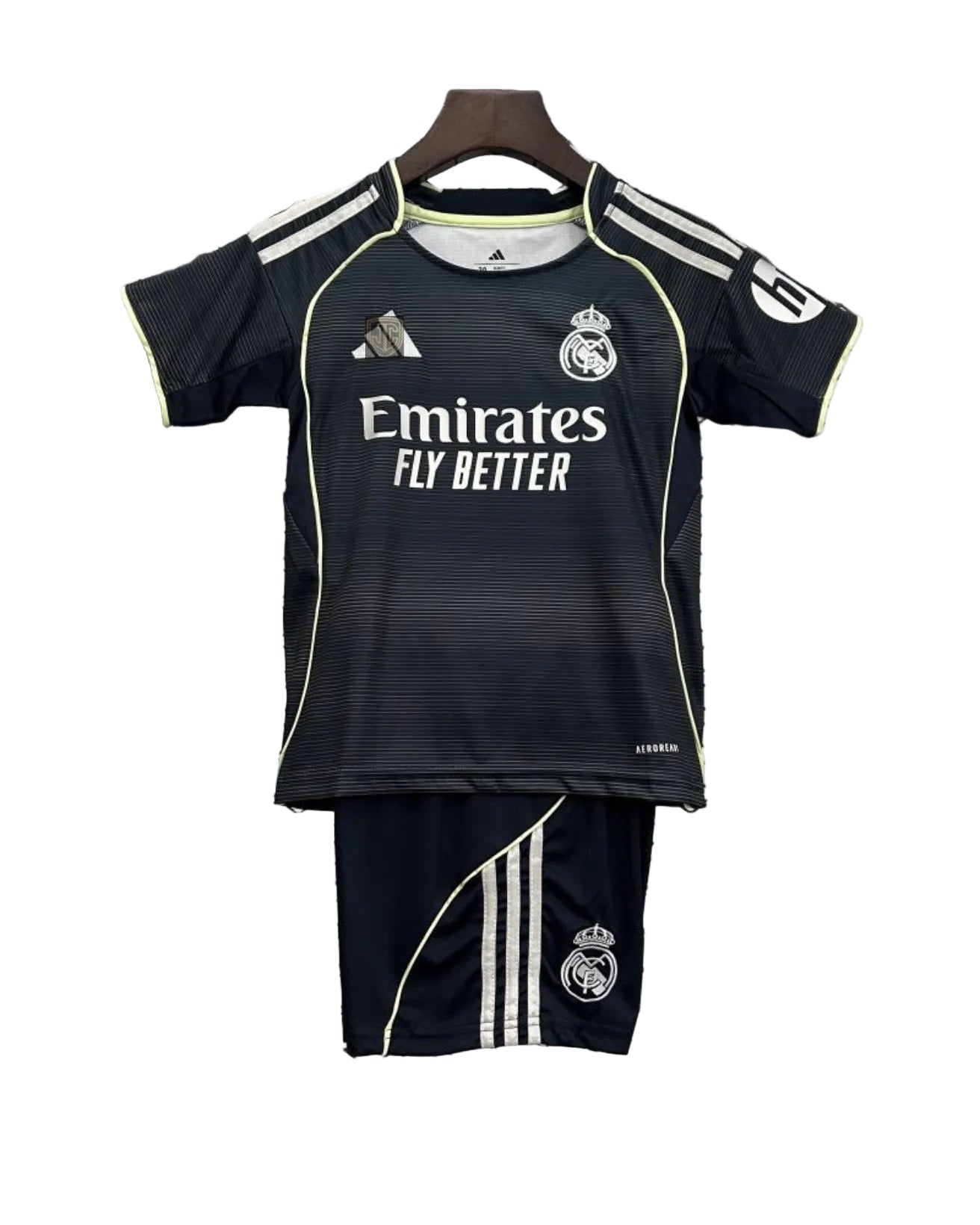 CONJUNTO NIÑO REAL MADRID SEGUNDA EQUIPACIÓN 25/26