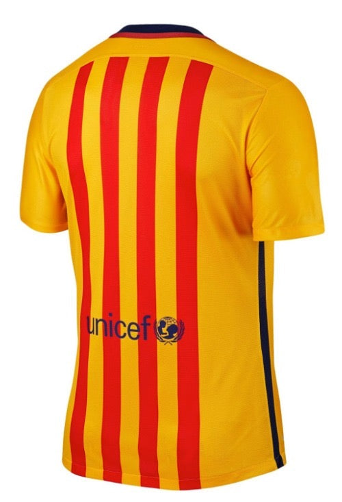 FC Barcelona 2015-16 Segunda
Equipación Retro