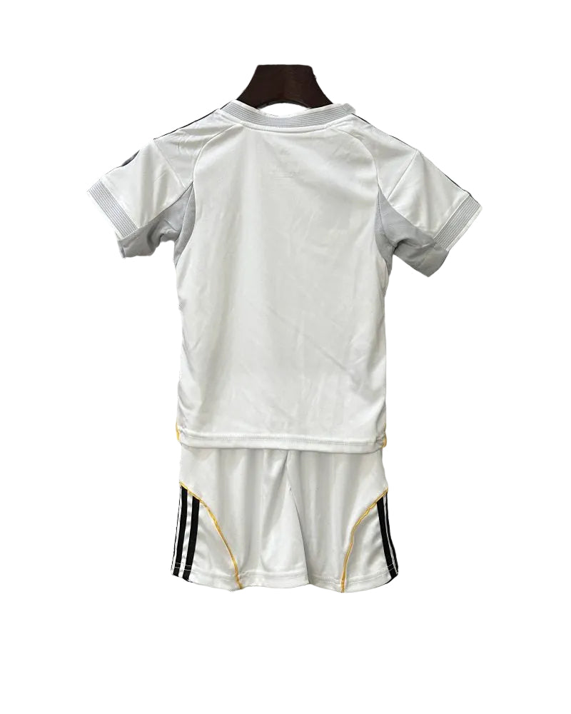 CONJUNTO NIÑO REAL MADRID PRIMERA EQUIPACIÓN 25/26