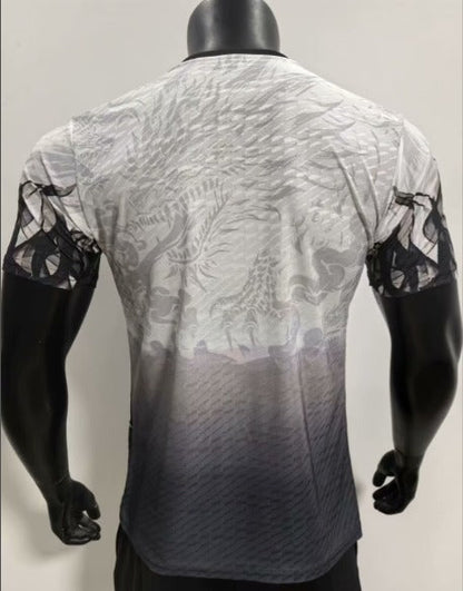 Real Madrid Special Edition Dragon Blanco