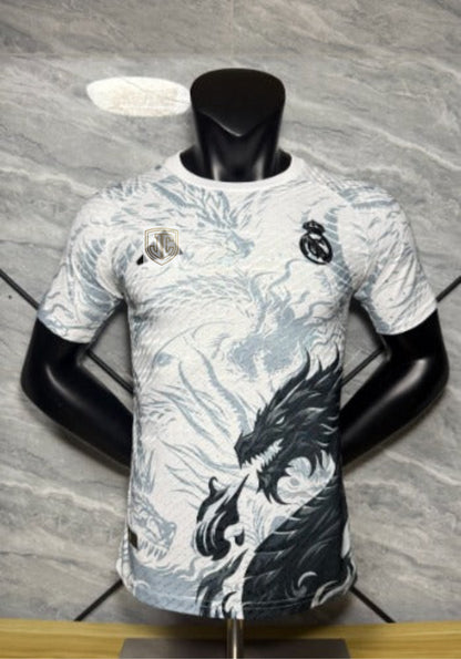 Real Madrid Special Edition Dragón Blanco